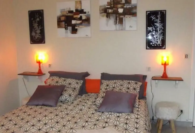 スタンダードルーム, Chambres D Hôtes Le Belvédère