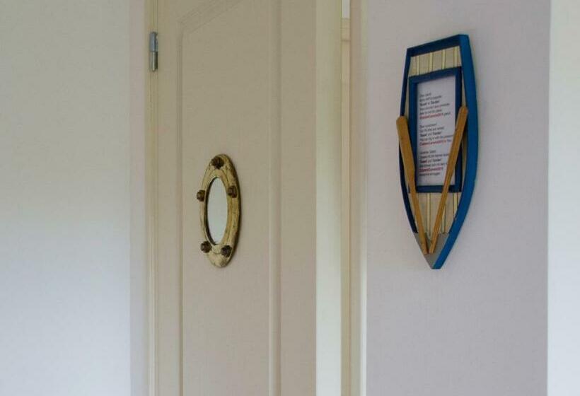 标准房带园景, Châtelet Camelot