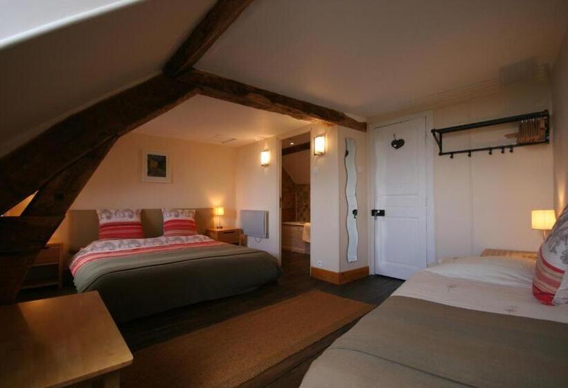 标准间, Domfront Numero Cinq