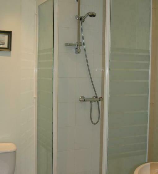 标准单人间, Domfront Numero Cinq