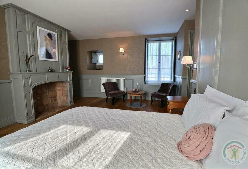 اتاق لوکس, Gentilhommière De La Grande Toutenais