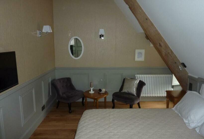 اتاق لوکس, Gentilhommière De La Grande Toutenais