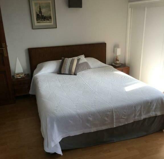 חדר סטנדרט עם מרפסת, Guest House Maison Iratzean