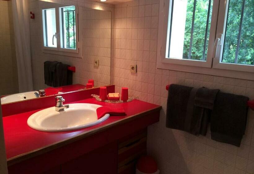 חדר סטנדרט עם מיטת קינג, Guest House Maison Iratzean