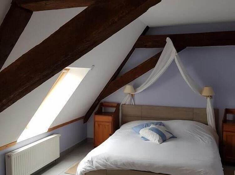 스탠다드 룸, La Forge De Labbaye