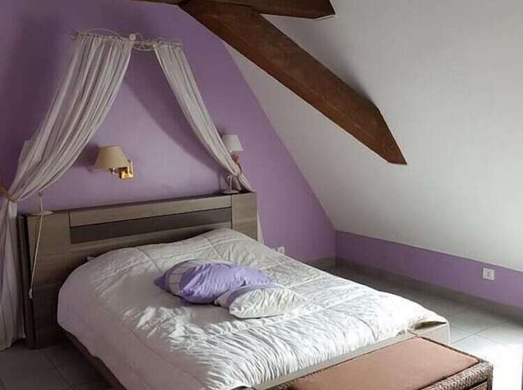 스탠다드 룸, La Forge De Labbaye