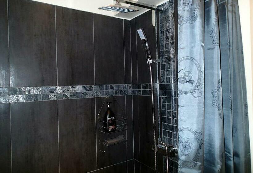 Номер Стандарт, New West Room