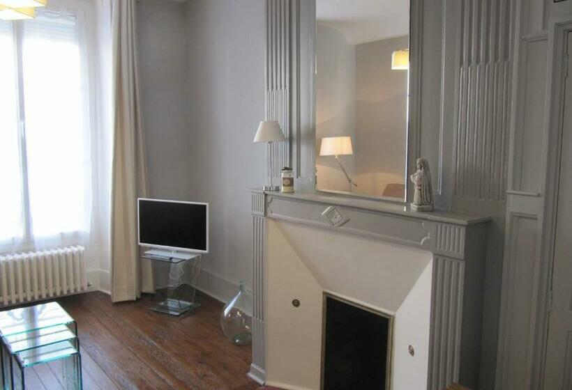 套房, Suite Sainte Anne