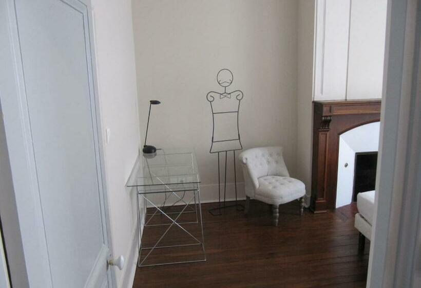 套房, Suite Sainte Anne