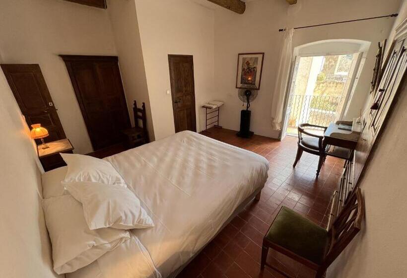 اتاق استاندارد با چشم‌انداز کوهستان, Casa Musicale