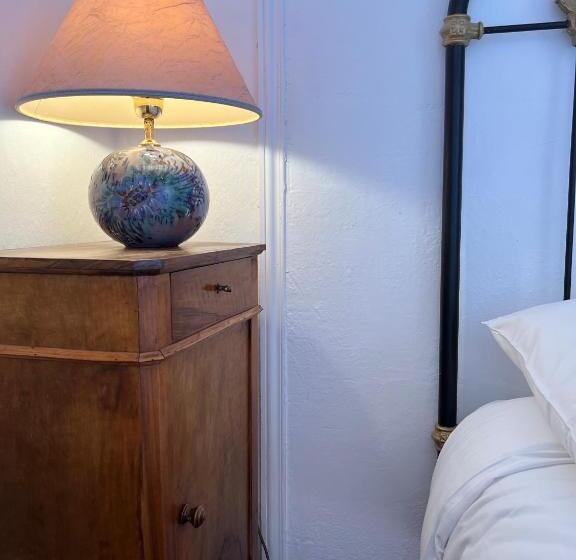 اتاق استاندارد با چشم‌انداز کوهستان, Casa Musicale