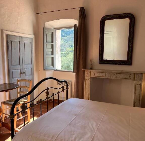 اتاق استاندارد با چشم‌انداز کوهستان, Casa Musicale