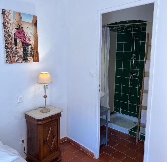 اتاق استاندارد با چشم‌انداز کوهستان, Casa Musicale