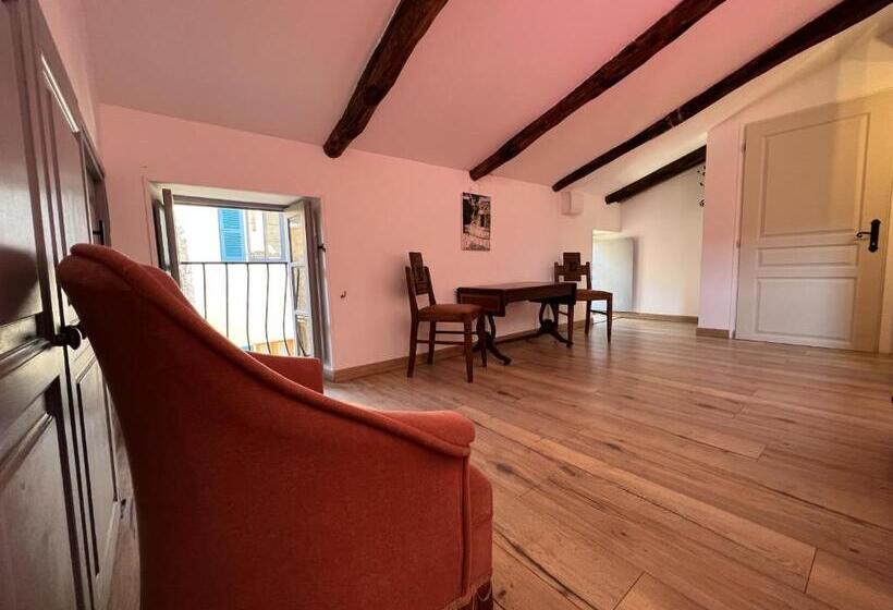 اتاق استاندارد با چشم‌انداز کوهستان, Casa Musicale