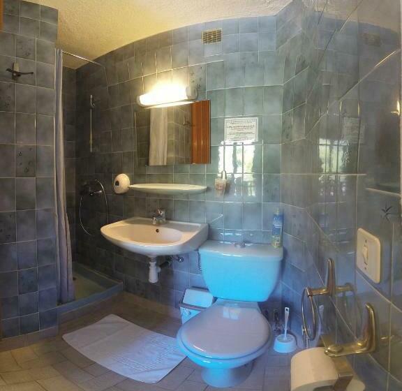 Quarto Estandar com Sacada, Hôtel Les Gardettes