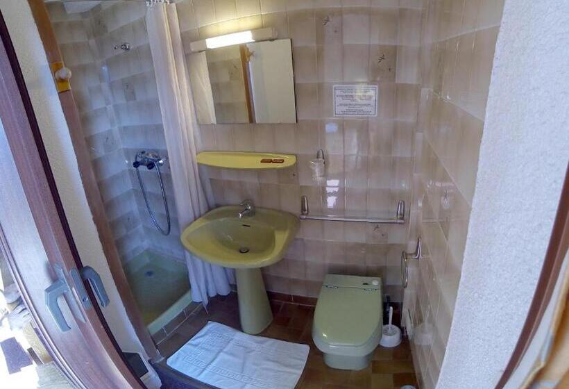 חדר בסיסי, Hôtel Les Gardettes