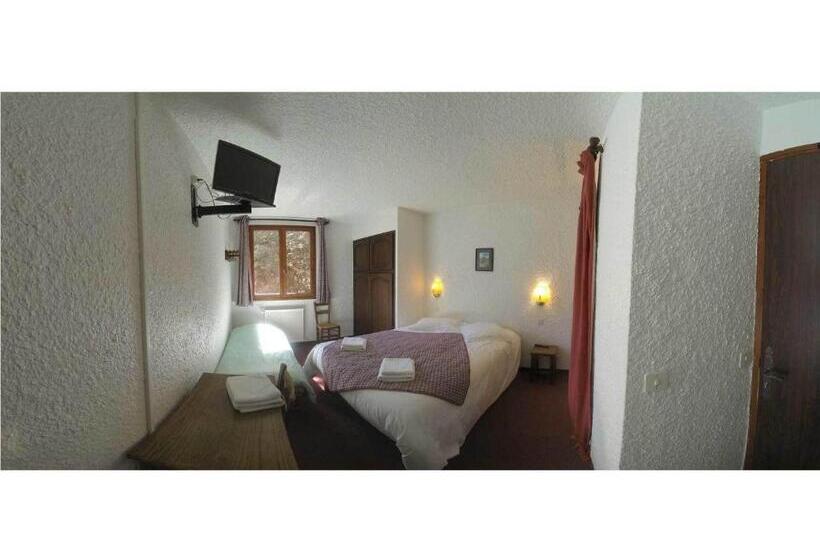 חדר סטנדרט חדר אמבטיה משותף, Hôtel Les Gardettes