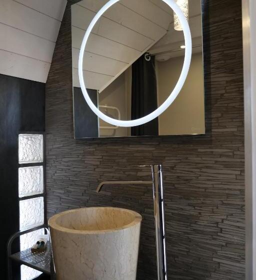 带大床的高级房间, Hôtel Villa Teranga