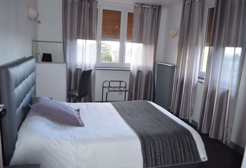 Номер Стандарт, Le Royal