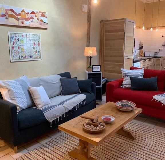 דירה בת חדר שינה 1 עם מרפסת, Repos à Ribérac B&b