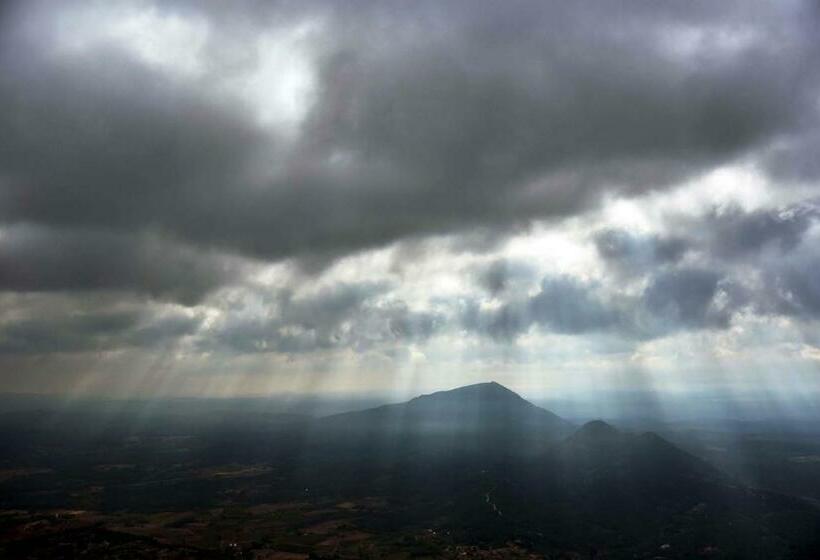 Люкс, Auberge De La Fontaine
