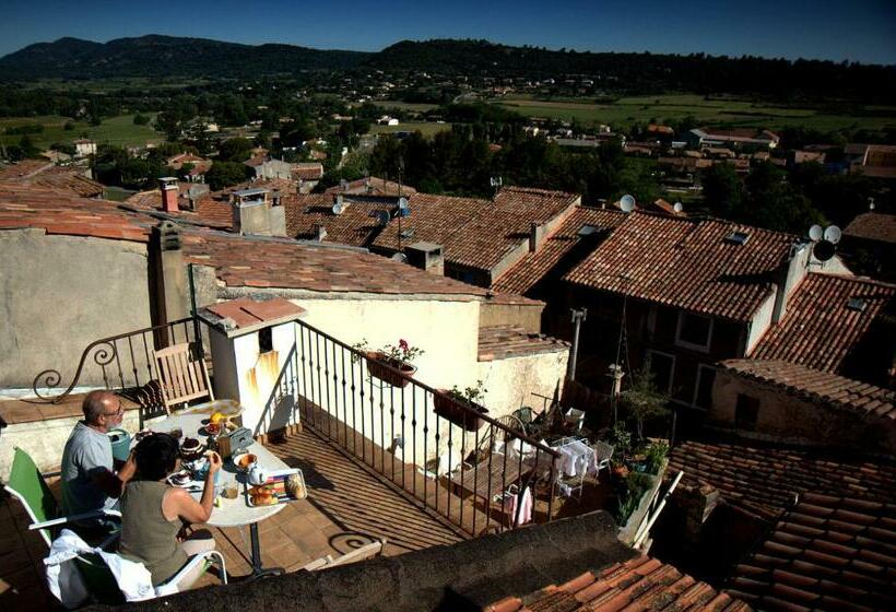 Люкс, Auberge De La Fontaine