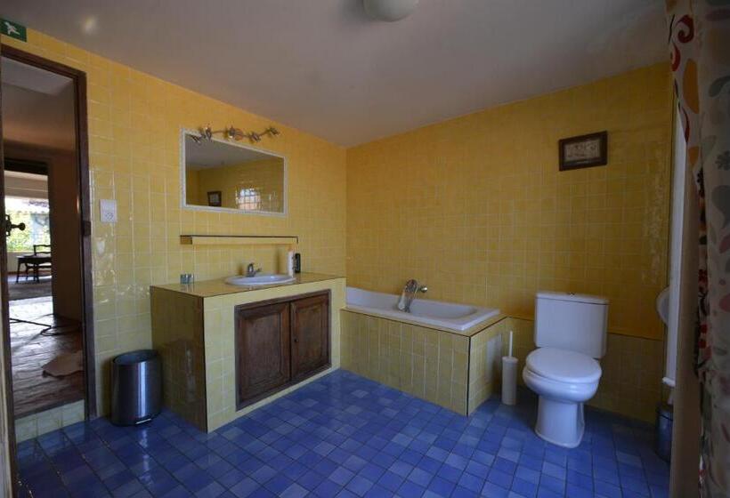 Люкс, Auberge De La Fontaine