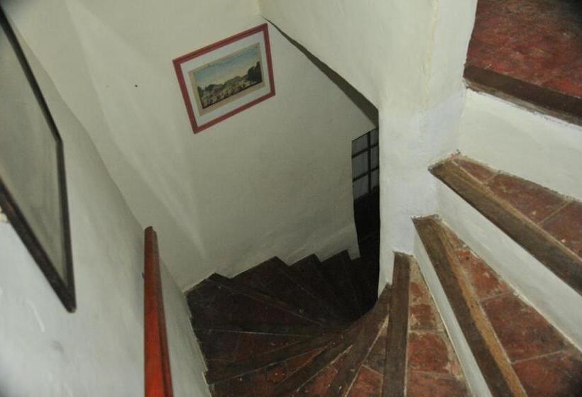 Люкс, Auberge De La Fontaine