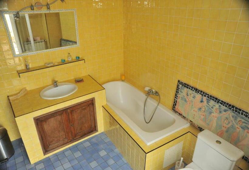 Люкс, Auberge De La Fontaine