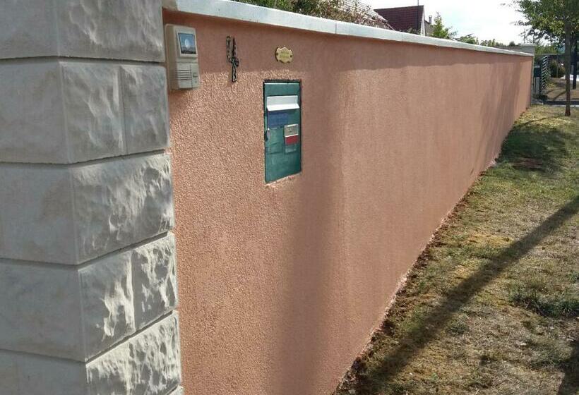 Standardrum, Chambre D'hôte De La Belle Jardinière