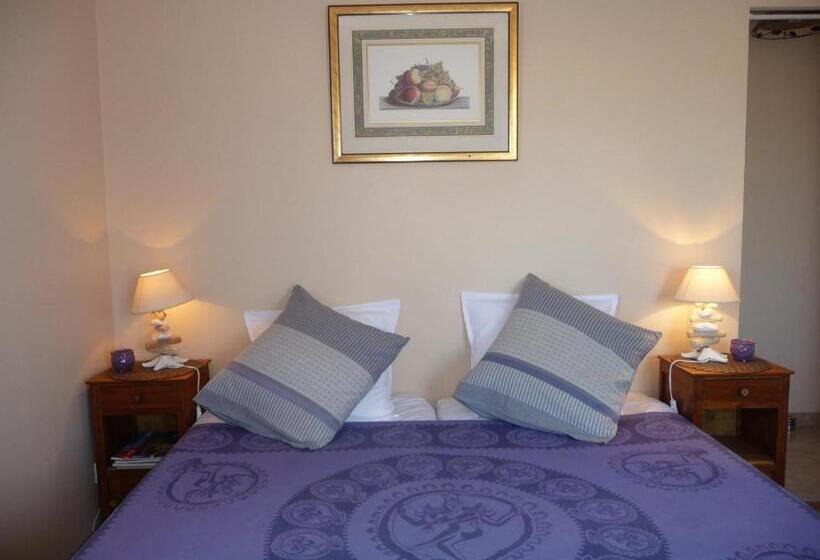 Номер Стандарт с Террасой, Chambre D'hôte Fleur De Potager