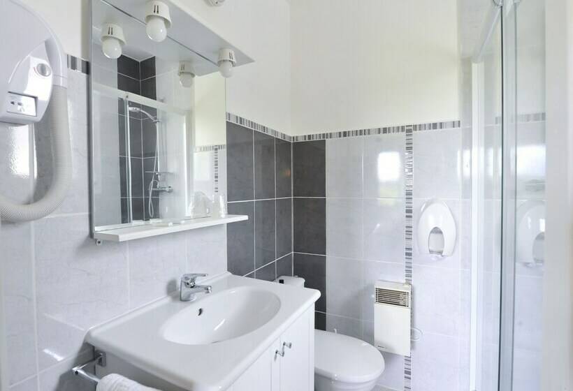 スタンダードルーム, Auberge D Ici Et D Ailleurs