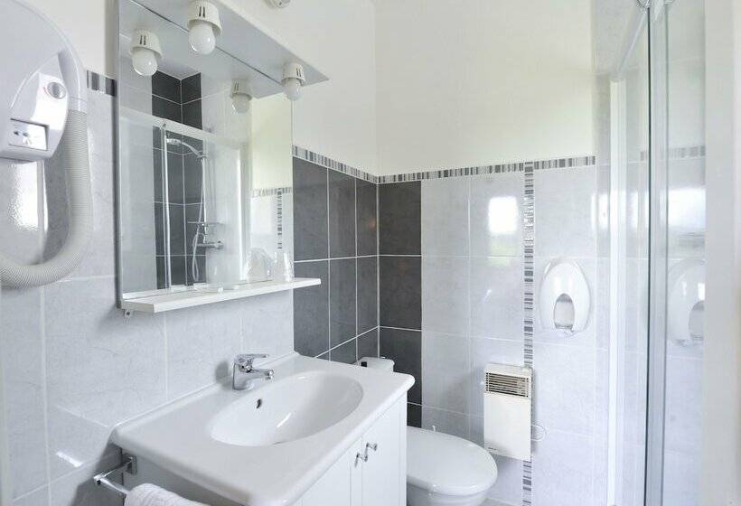 スタンダードルーム, Auberge D Ici Et D Ailleurs