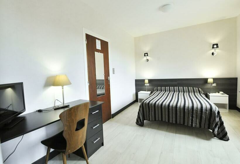 Номер Стандарт, Auberge D Ici Et D Ailleurs