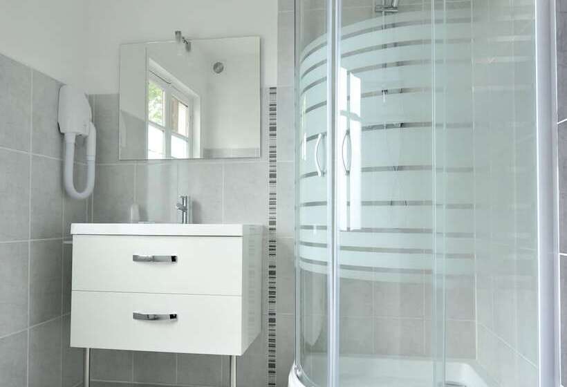 スタンダードルーム, Auberge D Ici Et D Ailleurs