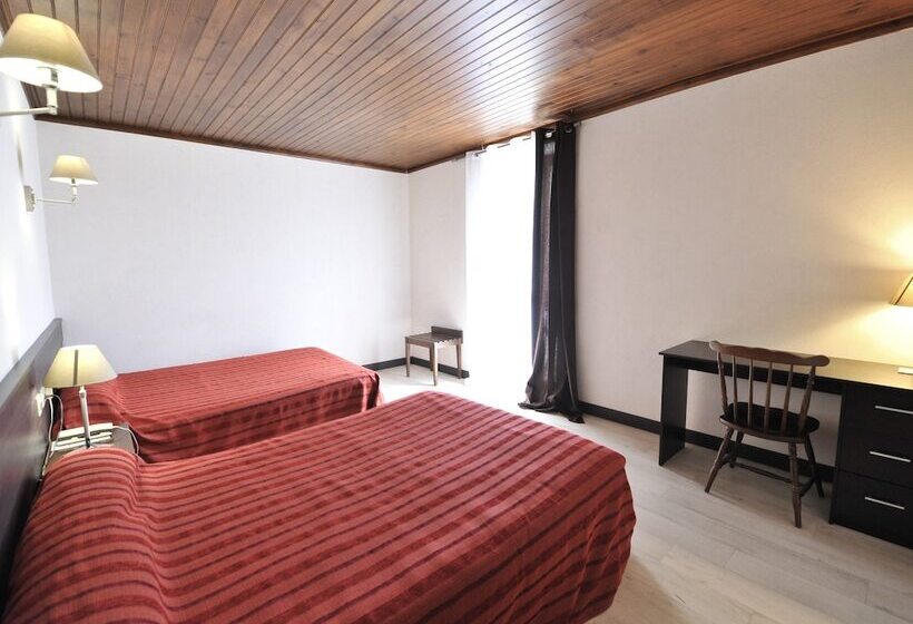 スイート（家族用）, Auberge D Ici Et D Ailleurs