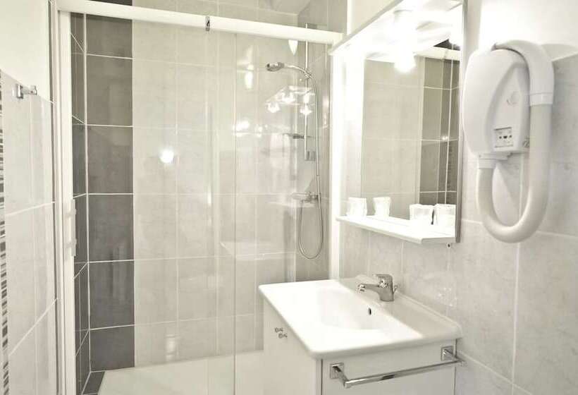 スタンダード４人部屋, Auberge D Ici Et D Ailleurs