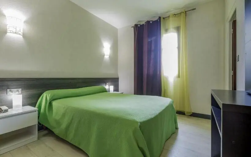 スタンダード４人部屋, Auberge D Ici Et D Ailleurs