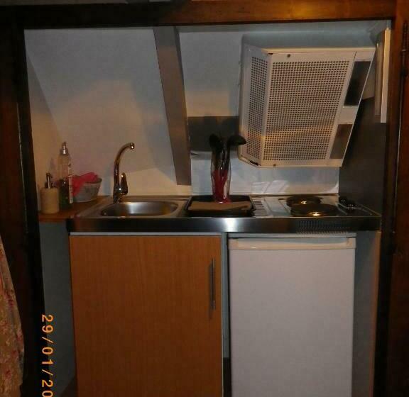 스탠다드 스튜디오, Chambres Et Table D Hôtes Les Machetières