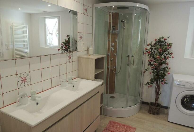 Дом 1 Спальня, La Jarillais