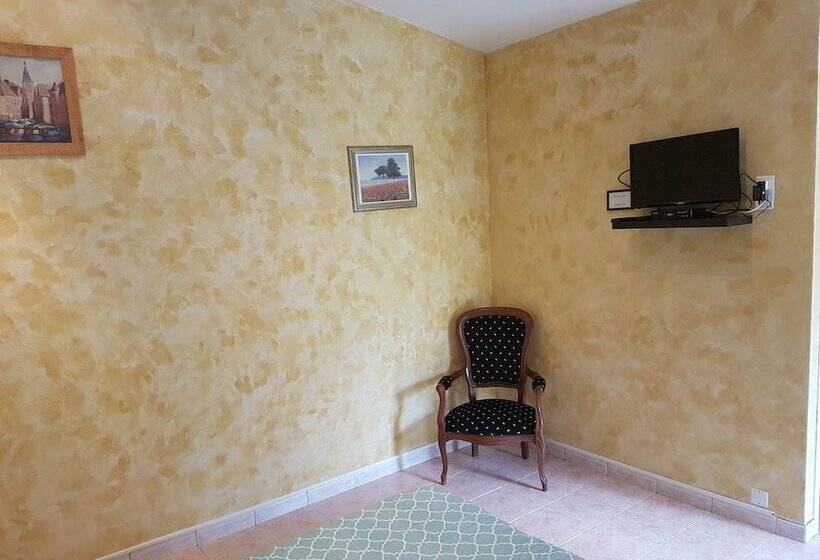 غرفة قياسية, La Maison De Tari