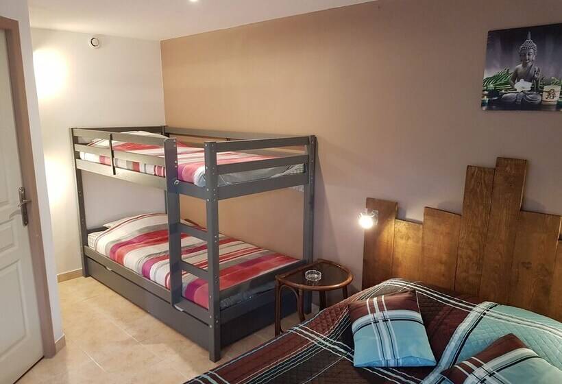 スタンダードルーム, La Maison De Tari