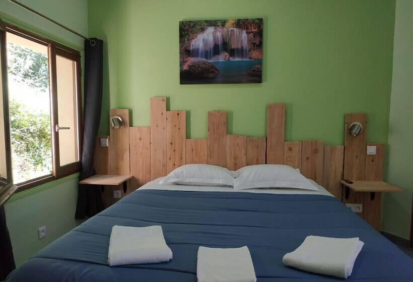 غرفة قياسية, La Maison De Tari