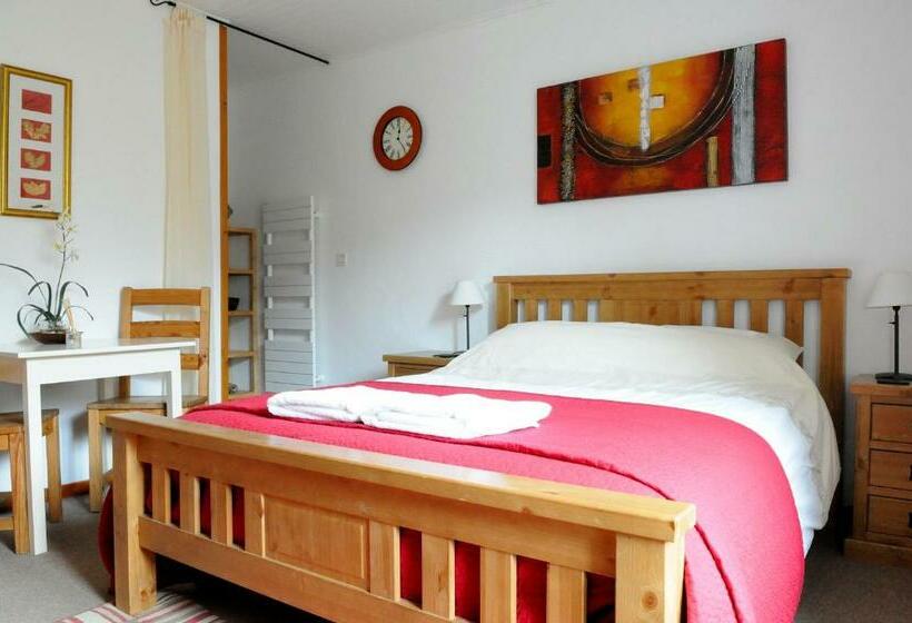 标准间, La Source