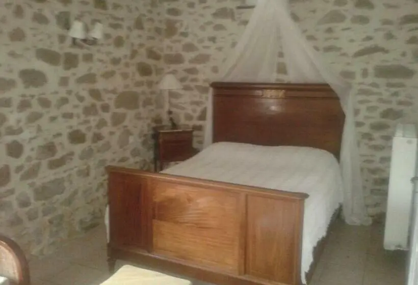 Chambre Standard Vue Jardin, La Trainelière