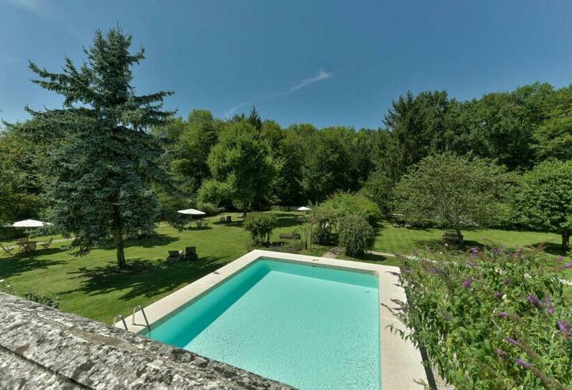 חדר סופריור, Le Prieuré