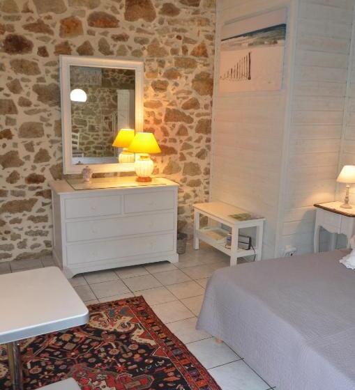 1间卧室的房子, Maison De Benedicte