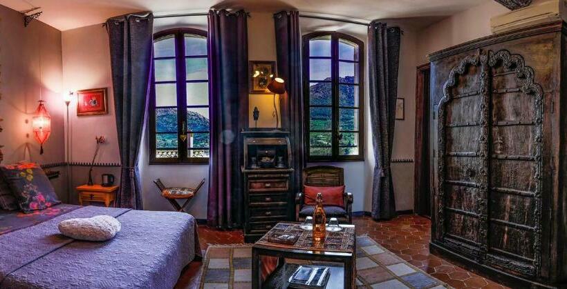 חדר סטנדרט, Maison D'hôte La Tourette