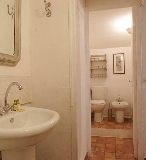 شقة غرفة واحدة, Maison Le Retour