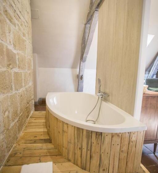 Номер Стандарт, Manoir De La Blonnerie